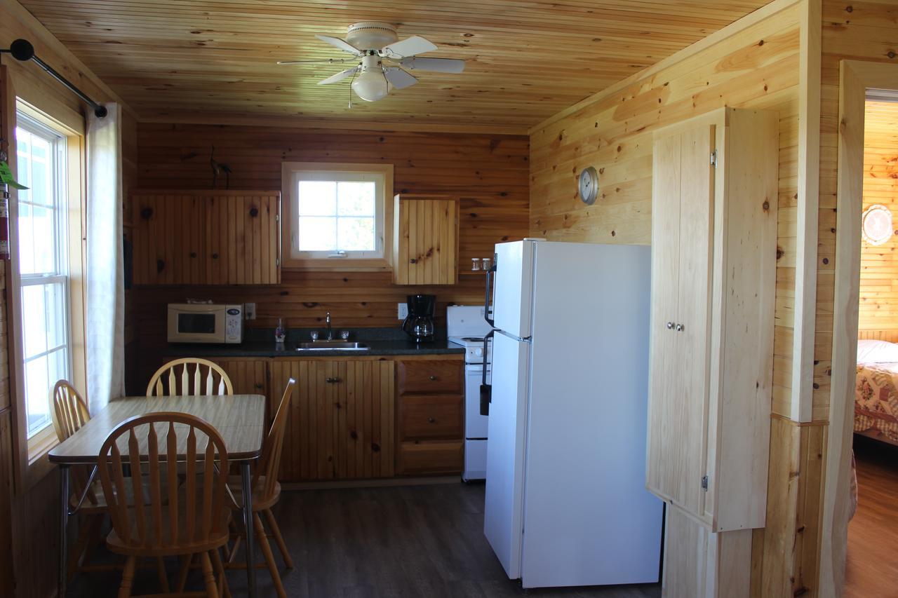 Chalets Grand Pre Cottages North Rustico Exterior photo